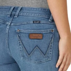 Wrangler Women's Retro Mae Mid Rise Bootcut Jeans -Wrangler || Ariat || ROPER Sales Store img64547 wrangler women s retro mae mid rise bootcut jeans