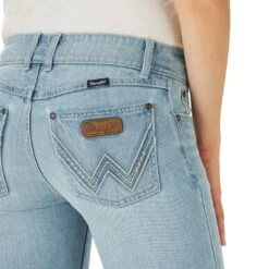 Wrangler Women's Retro Mae Bootcut Jeans -Wrangler || Ariat || ROPER Sales Store img77478 wrangler women s retro mae bootcut jeans